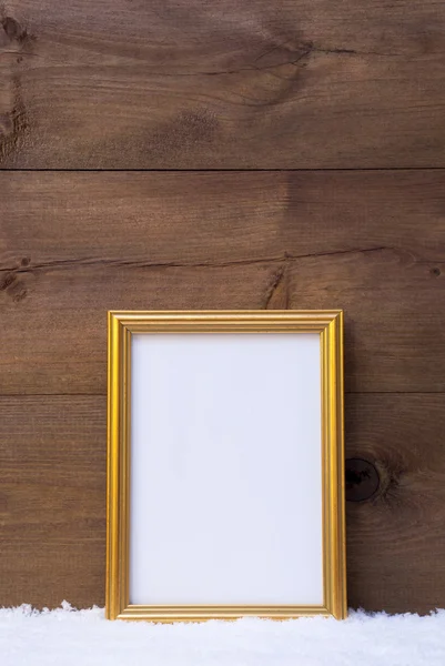 Vertical Frame With Copy Space On Snow — Stock fotografie
