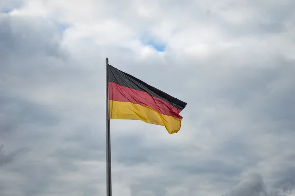 Tysk flagga i Berlin — Stockfoto