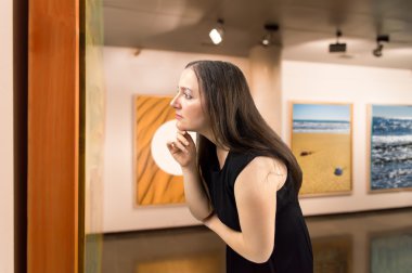 bir sanat eseri onn müzenin arıyorsunuz 