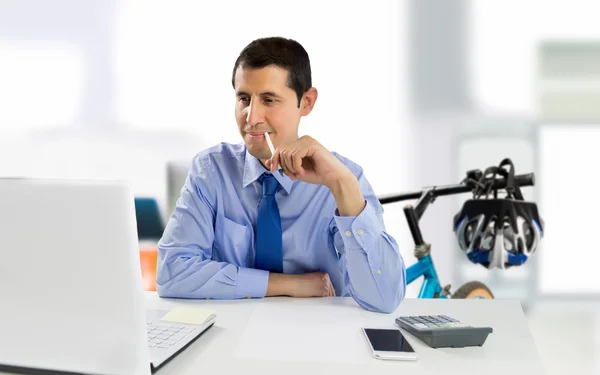 Eco vervoer naar de werkplek — Stockfoto