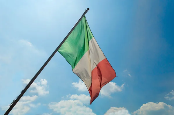 Italien-Flagge schwenken — Stockfoto