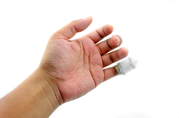 Hand med bettskena finger — Stockfoto