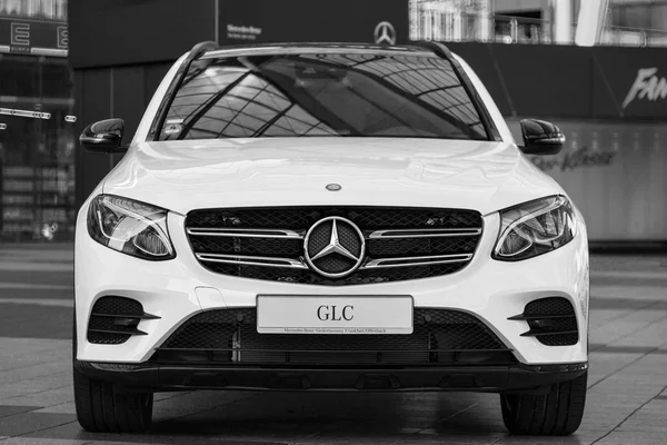 New model of Mercedes-Benz GLC second generation crossover SUV — Stock Photo, Image