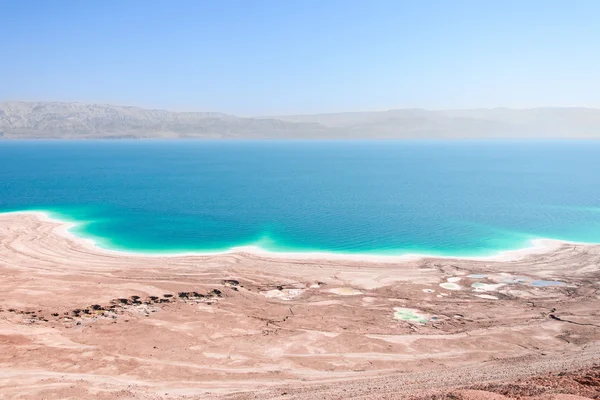 Vista aerea Mar Morto paesaggio costiero con terapeutico curativo m — Foto Stock