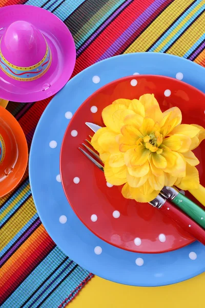 Wibrujący Cinco de Mayo tabeli Ustawienia. — Zdjęcie stockowe