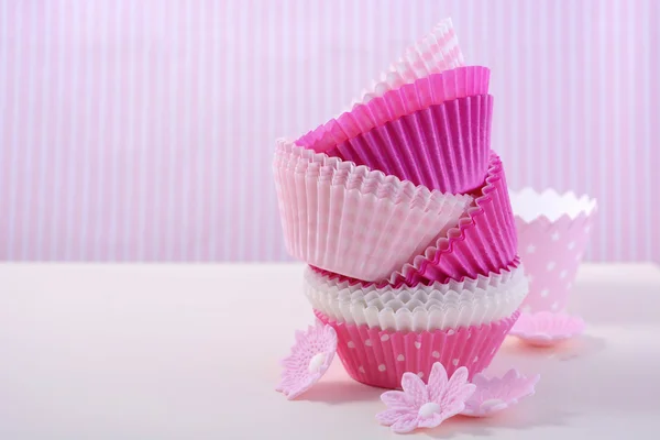 Pink cupcake paper cups — Stock Photo, Image