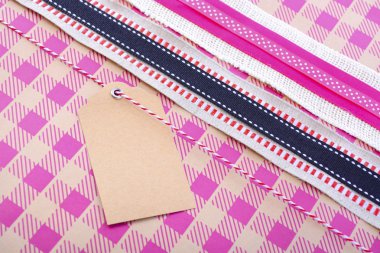 Vintage tarzı hediye sarma tatil arka plan. 