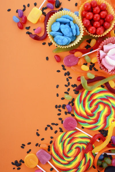 Щасливий Хеллоуїн цукерки фон — стокове фото