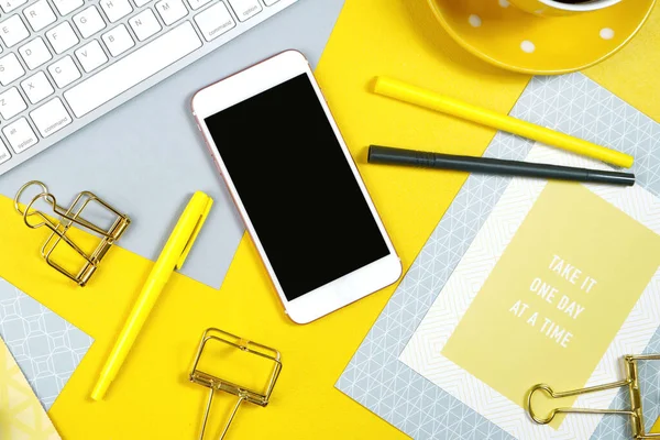 2021 colors of the year, yellow and gray, desktop workspace. — Stock Photo, Image