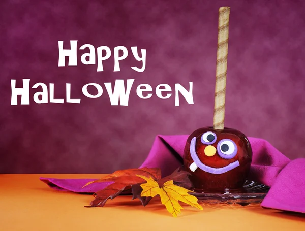 Happy halloween kola karameller äpplen — Stockfoto