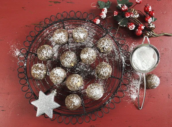 Galletas de chocolate y caramelo de Navidad —  Fotos de Stock