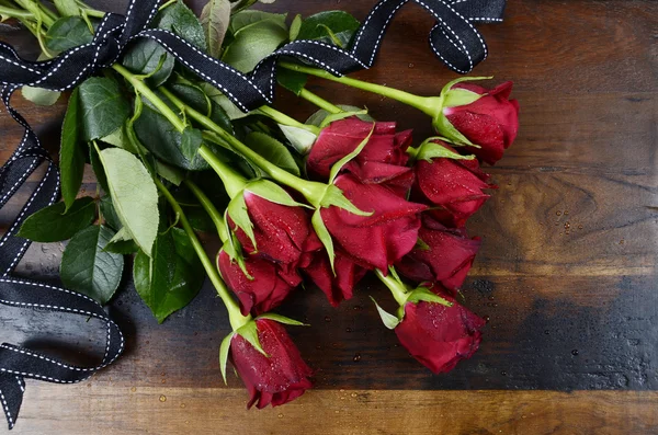 Czerwone róże St Valentines Day — Zdjęcie stockowe
