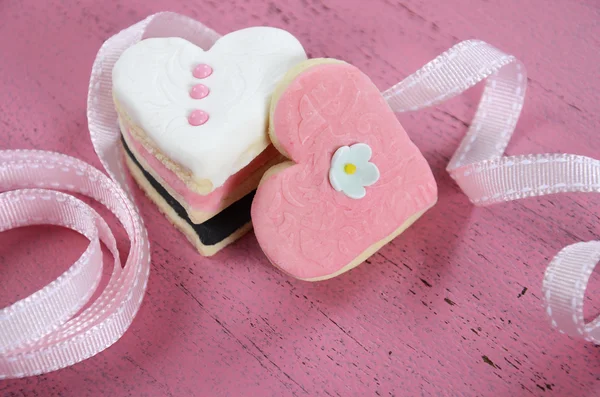 Galletas en forma de corazón de San Valentín — Foto de Stock