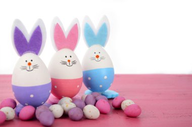 Paskalya yumurtası Bunnies