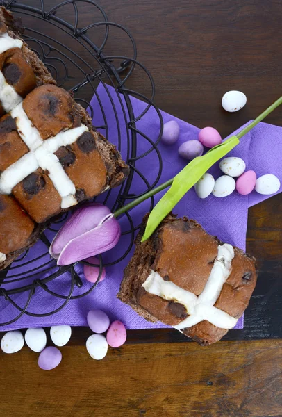 Chocolate Easter Hot Cross Buns — Stock Photo, Image
