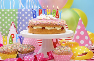 Happy Birthday Party Table 