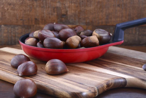 Chestnuts on Rustic Wood Table — Stock Photo, Image
