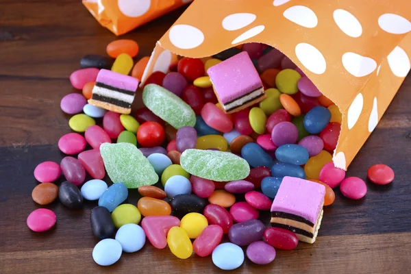 Halloween-Party-Trick mit Süßigkeiten — Stockfoto