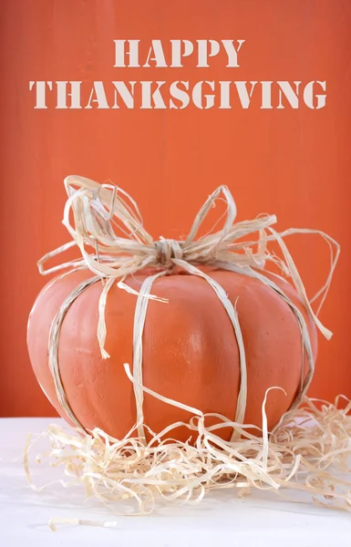 Modern decorated pumpkin centerpiece — Stockfoto