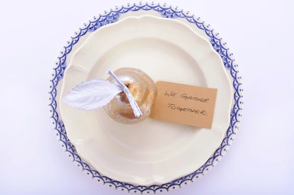 Blue, White and Gold Thanksgiving Table — Stock Photo, Image