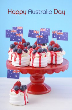 Avustralya Mini Pavlovas ve bayrakları