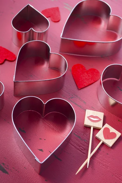 Cortadores de galletas en forma de corazón —  Fotos de Stock