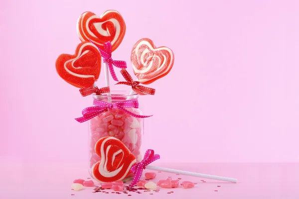 De dag van Valentijnskaarten snoep in Jar — Stockfoto