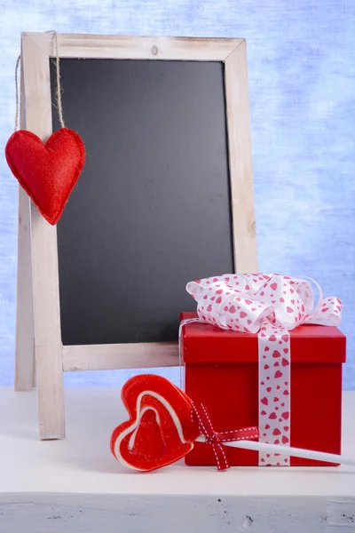 Lavagna e regalo di San Valentino — Foto Stock