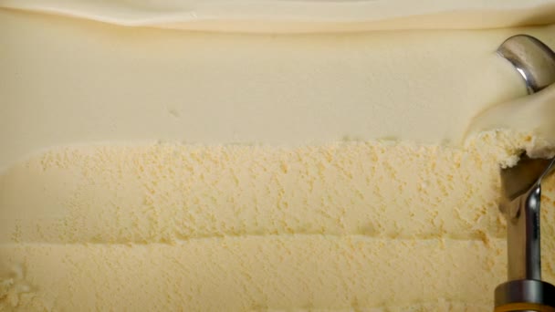 Close Texture Ice Cream Flavor Vanilla Scooping Spoon Details Ice — Vídeos de Stock