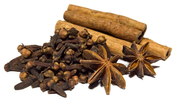 Anise, clove and cinnamon. — Stock Photo, Image