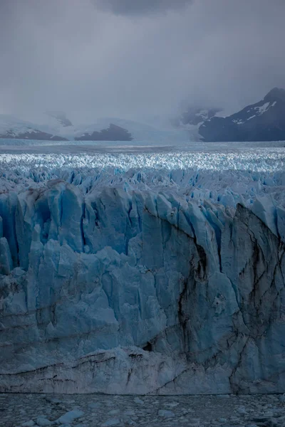Függőleges Kilátás Felszínre Perito Moreno Gleccser Dél Argentínában Patagóniában Séta — Stock Fotó