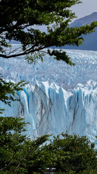 Pionowy Widok Powierzchnię Lodowca Perito Moreno Południowej Argentynie Patagonii Wędrówka — Zdjęcie stockowe