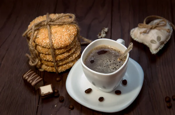Kawa i ciasteczka owsiane — Zdjęcie stockowe