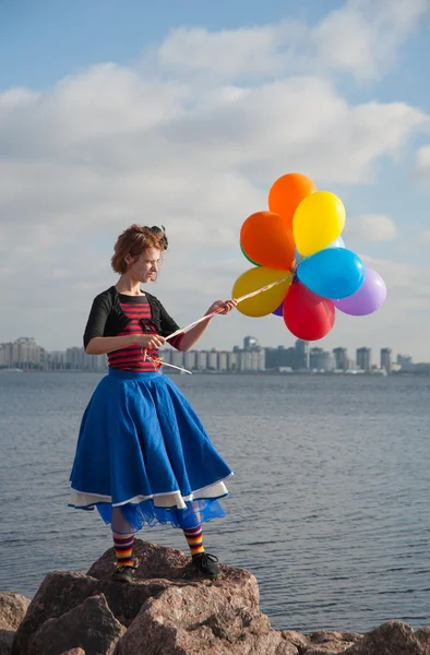 Ragazza con palloncini — Foto Stock