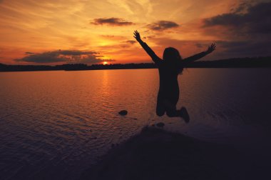 gün batımında siluet