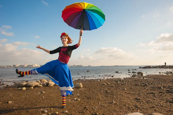 Clown mit Regenschirm — Stockfoto