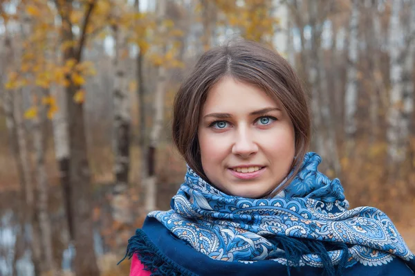 Chica con ojos azules — Foto de Stock