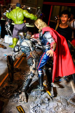 Film ve çizgi roman karakteri Thor bir model