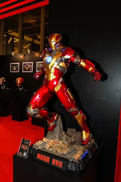 A model of the character Iron Man from the movies and comics — Stock Photo, Image