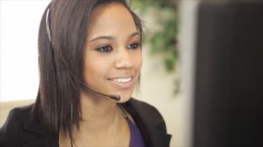 Çağrı Merkezi kız portre