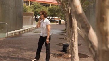 Dolly işkadını cep