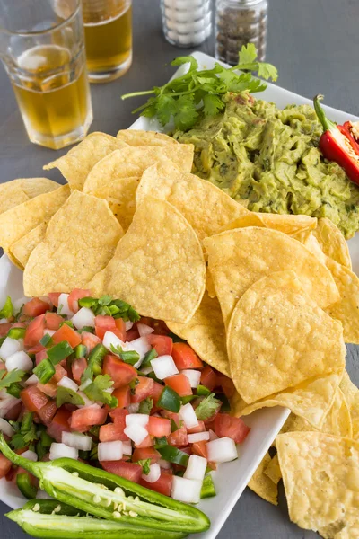 Guacamole und Pico de Gallo — Stockfoto