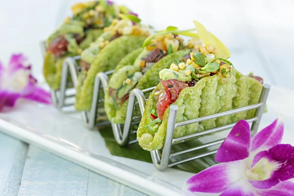 Mini Ahi Poke Tacos — Zdjęcie stockowe