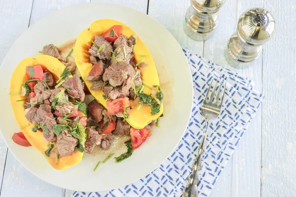 Steak Poke Papaya — Stock Photo, Image