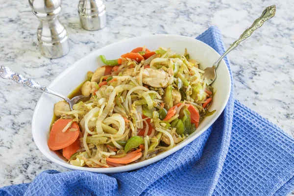 Hühnerrührbraten — Stockfoto