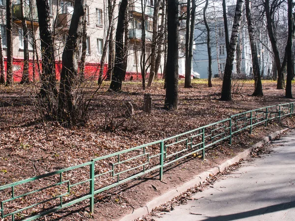 Patio Primavera Casa Las Afueras Ciudad Moscú — Foto de Stock