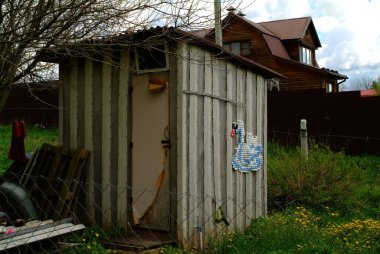 Bahar bahçesindeki ek binalar, Rusya