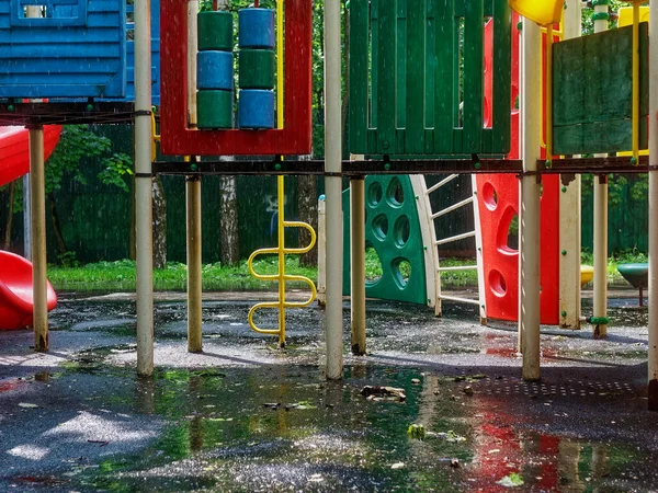 Spielplatz Nach Starkregen Sommer — Stockfoto