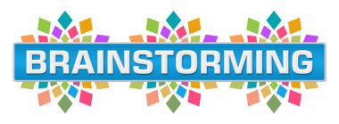 Renkli arkaplan üzerine yazılmış beyin fırtınası metni.