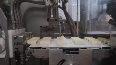 Bitmiş ürünlerin kaymak kütlesinden oluşumu